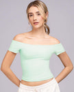Blusa manga corta estilo off shoulder