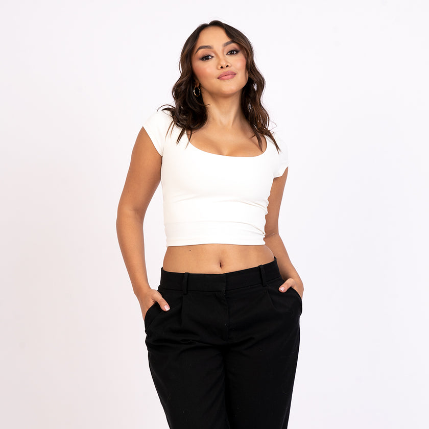 Crop top manga corta escote redondo