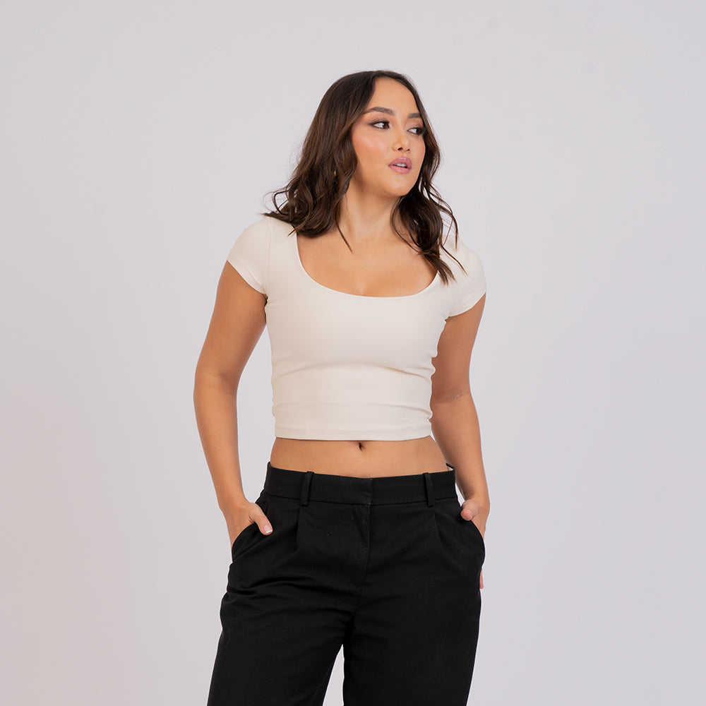 Crop top manga corta escote redondo