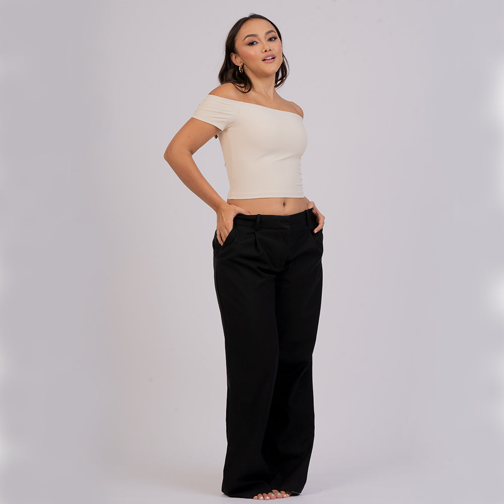 Crop top off shoulder