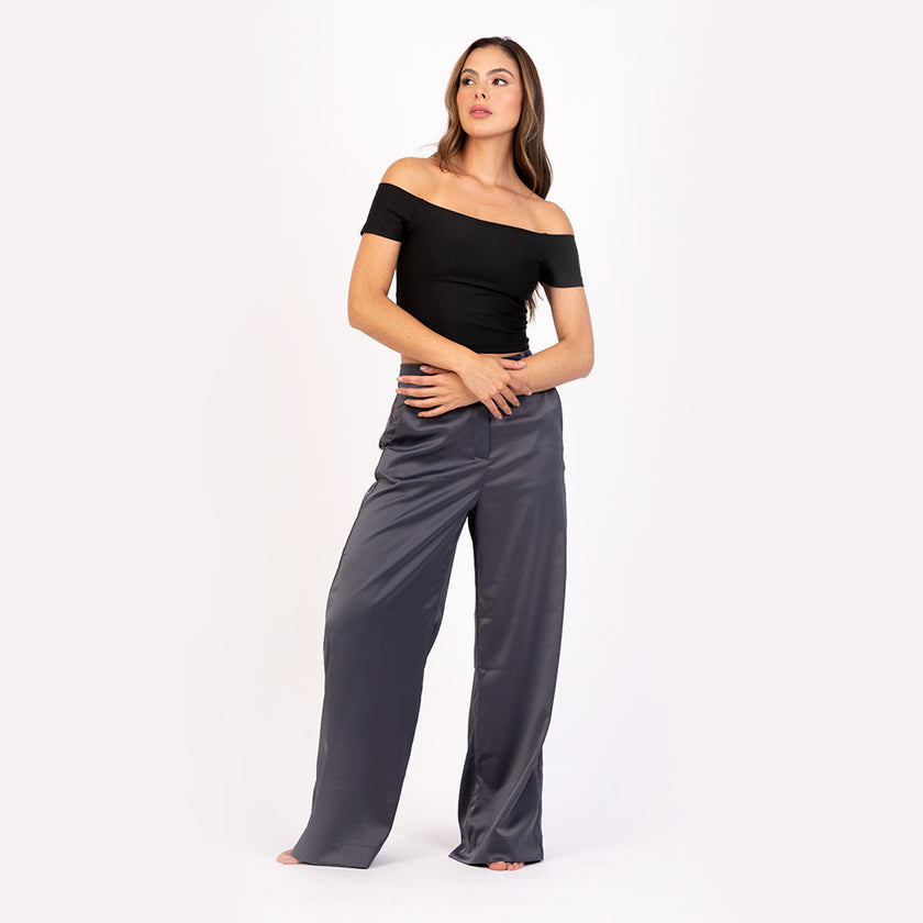 Crop top off shoulder