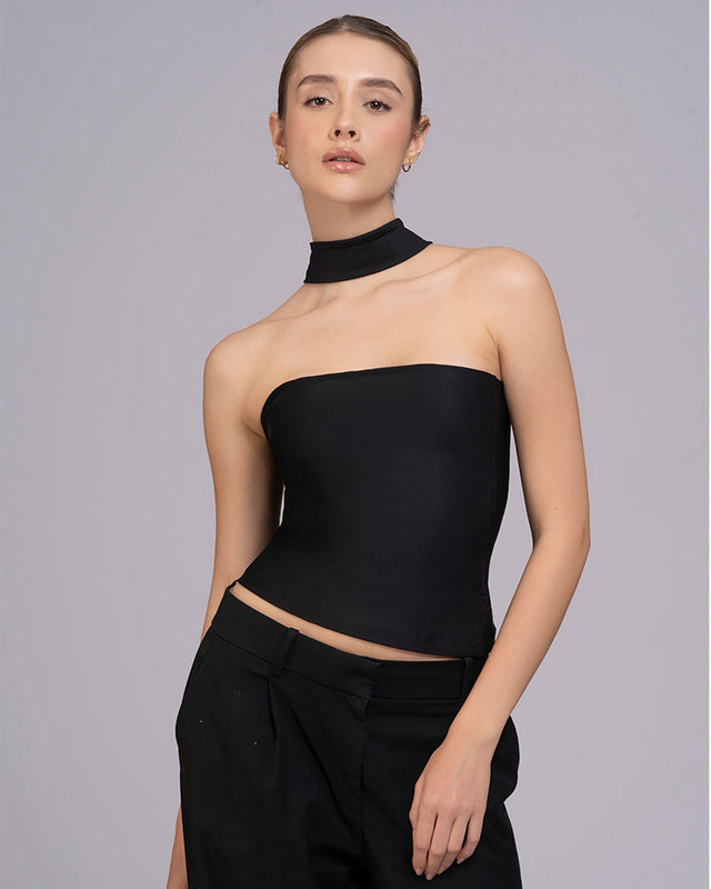 Blusa strapless