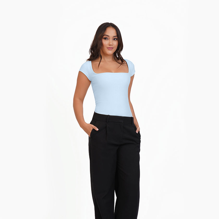 Blusa manga corta escote cuadrado