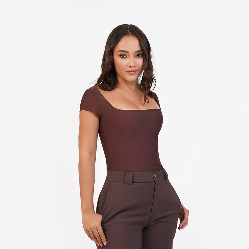 Blusa manga corta escote cuadrado