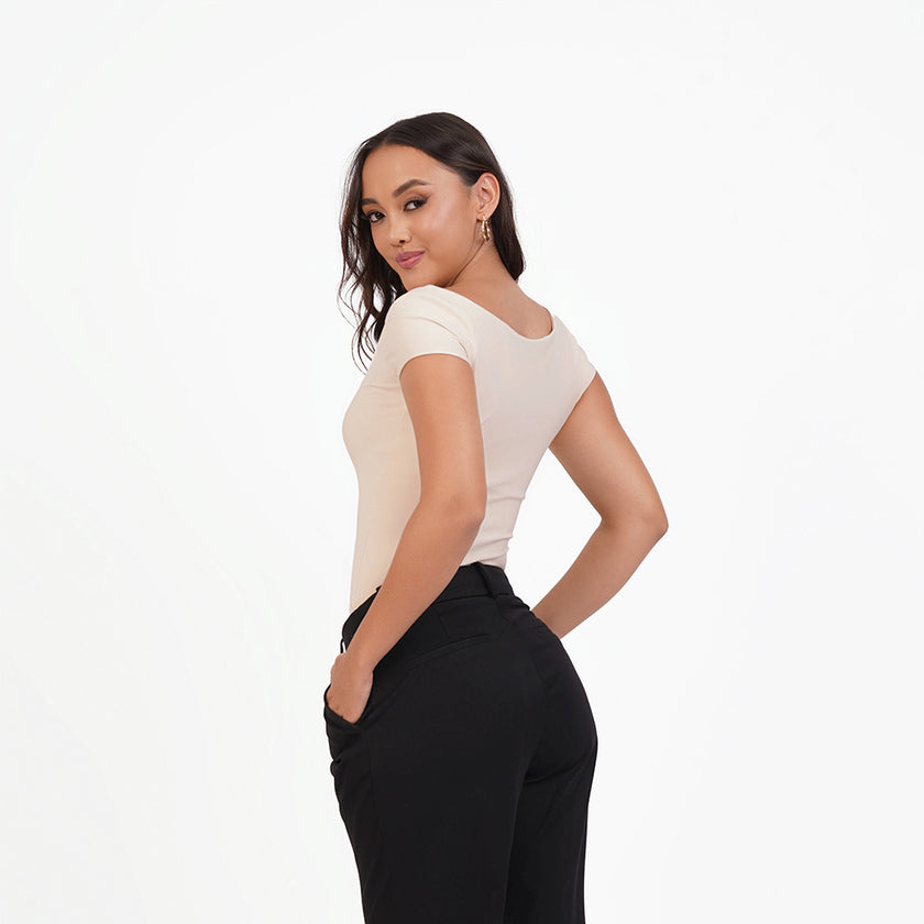 Blusa manga corta escote cuadrado