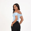 Blusa manga corta estilo off shoulder